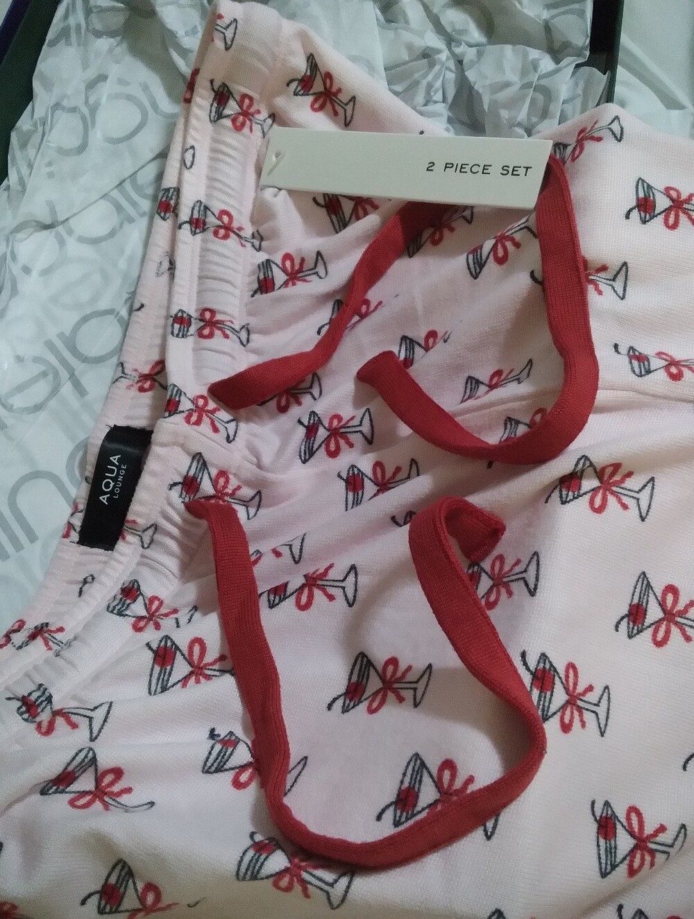 GIFT BOXED Aqua Pink P J 'S Large with Red And Gray Cocktail Glass Motif. - Picture 8 of 8